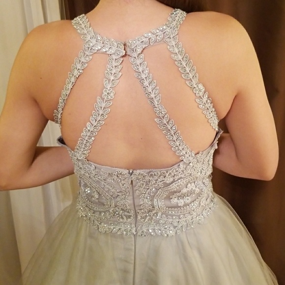 ✨ Gray Cinderella Prom Party Dress ✨ - Picture 3 of 8